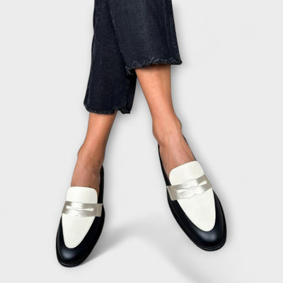 Rosalie™ | Mocassins Noirs à Fini Métallique Brillant